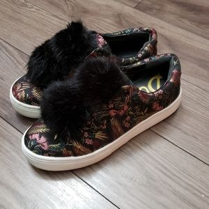 Sam Edelman Pom Pom Sneakers Size 7.5